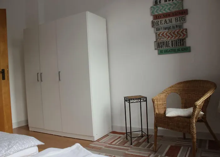 Kerstin Rossbacher *